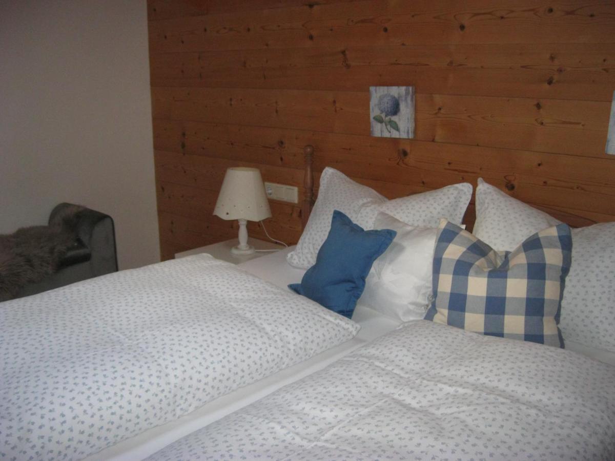 Haus Gmahblick Ferienwonungen Hotel Алпбах Екстериор снимка