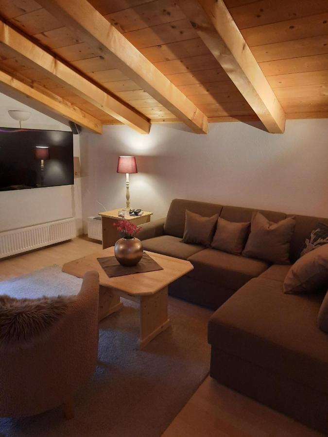 Haus Gmahblick Ferienwonungen Hotel Алпбах Екстериор снимка