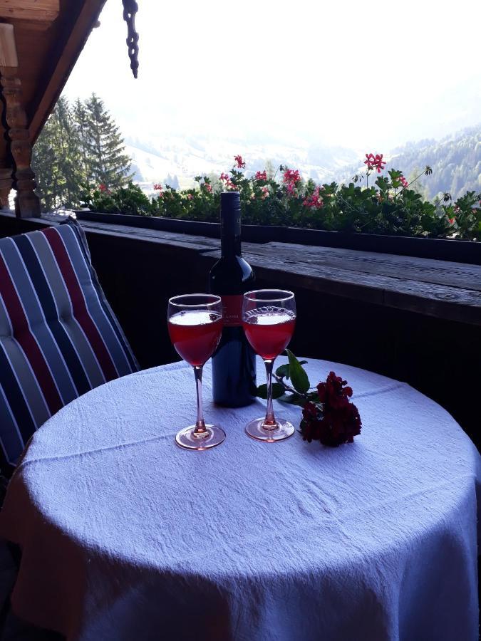 Haus Gmahblick Ferienwonungen Hotel Алпбах Екстериор снимка