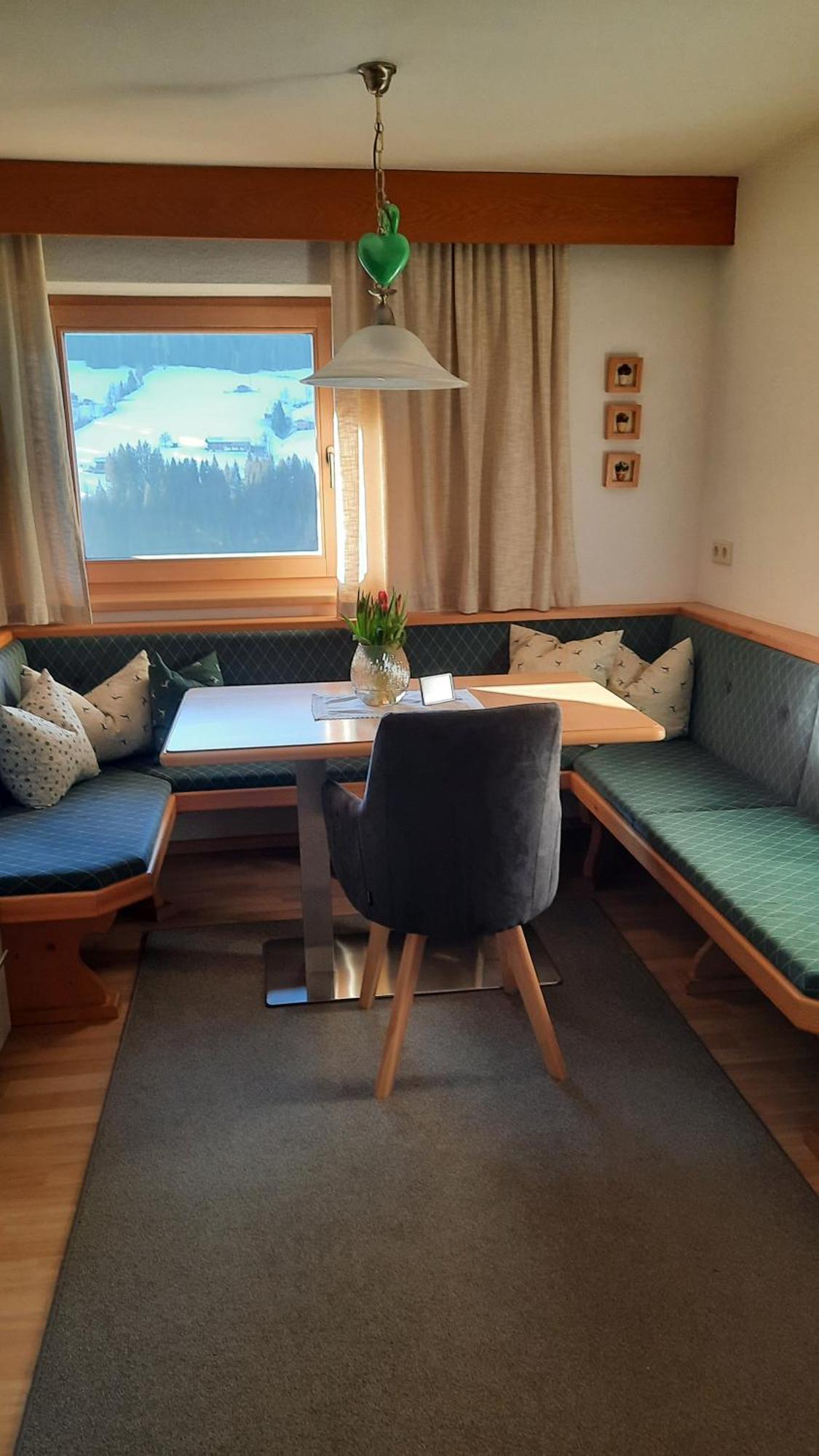 Haus Gmahblick Ferienwonungen Hotel Алпбах Екстериор снимка